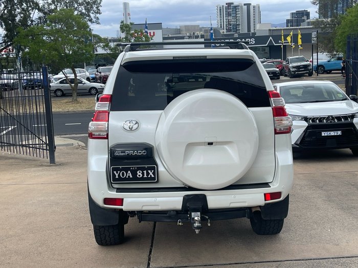 2017 Toyota Landcruiser Prado VX
