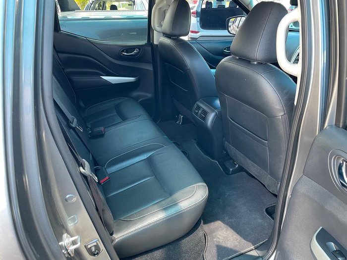 2016 Nissan Navara ST-X