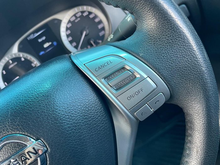 2016 Nissan Navara ST-X