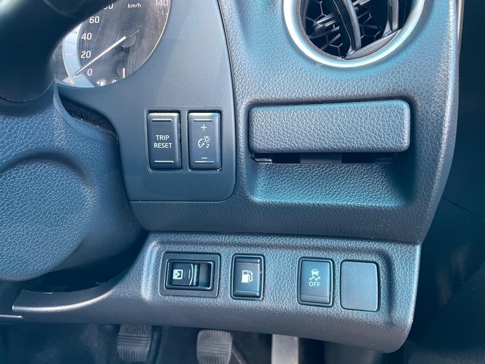 2016 Nissan Navara ST-X