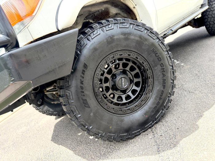 2018 Toyota Landcruiser Workmate VDJ79R 4X4 Dual Range French Vanilla