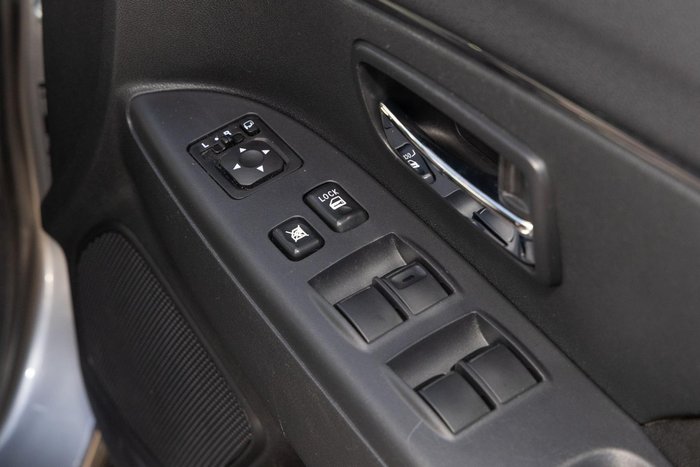 2018 Mitsubishi ASX ES