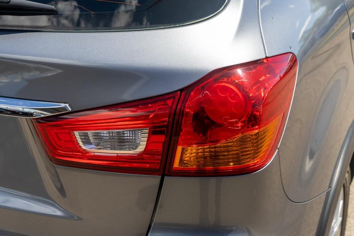 2018 Mitsubishi ASX ES