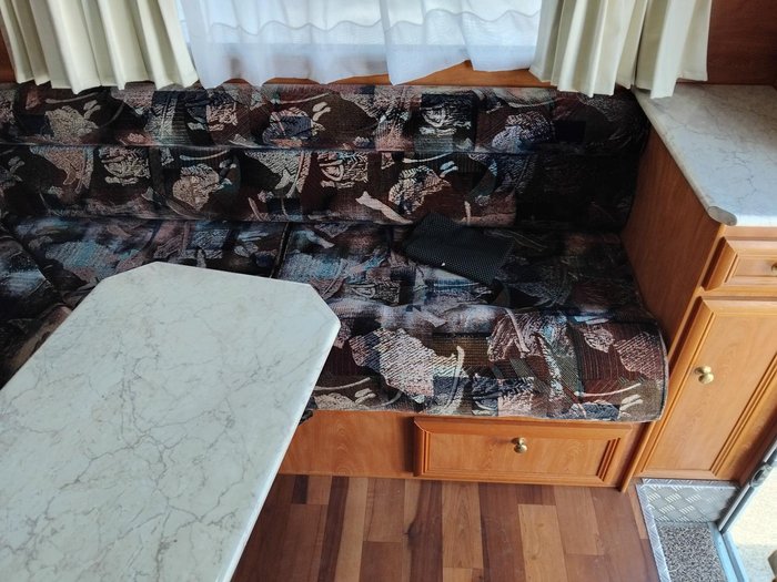 2006 Compass 19Ft Couples Van With Large Rear Lounge