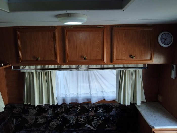 2006 Compass 19Ft Couples Van With Large Rear Lounge