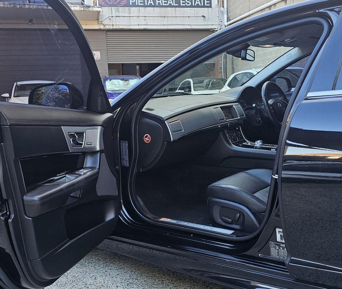 2014 Jaguar XF Luxury X250 MY14 Ebony