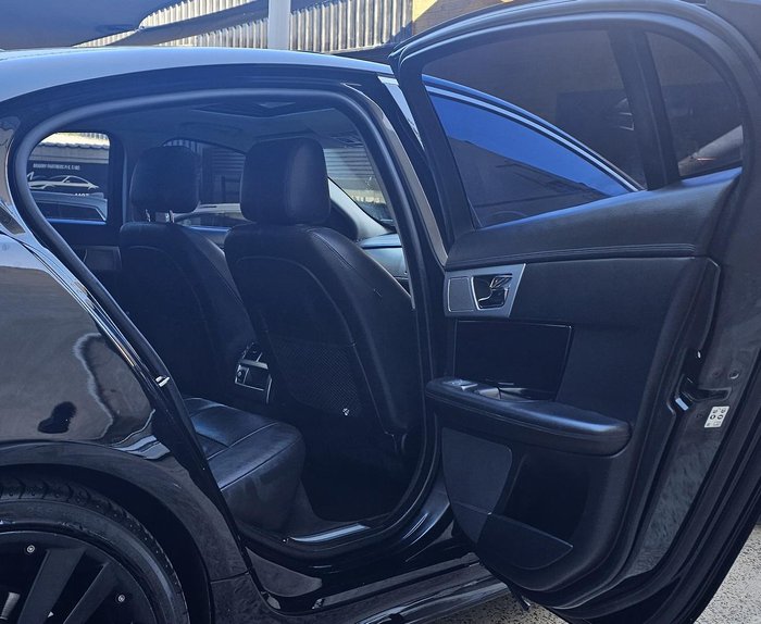 2014 Jaguar XF Luxury X250 MY14 Ebony