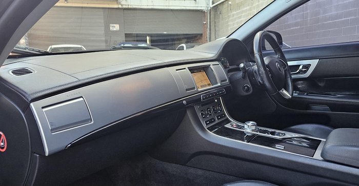 2014 Jaguar XF Luxury X250 MY14 Ebony