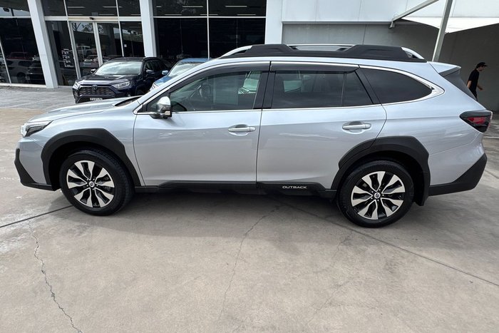 2022 Subaru Outback AWD Touring