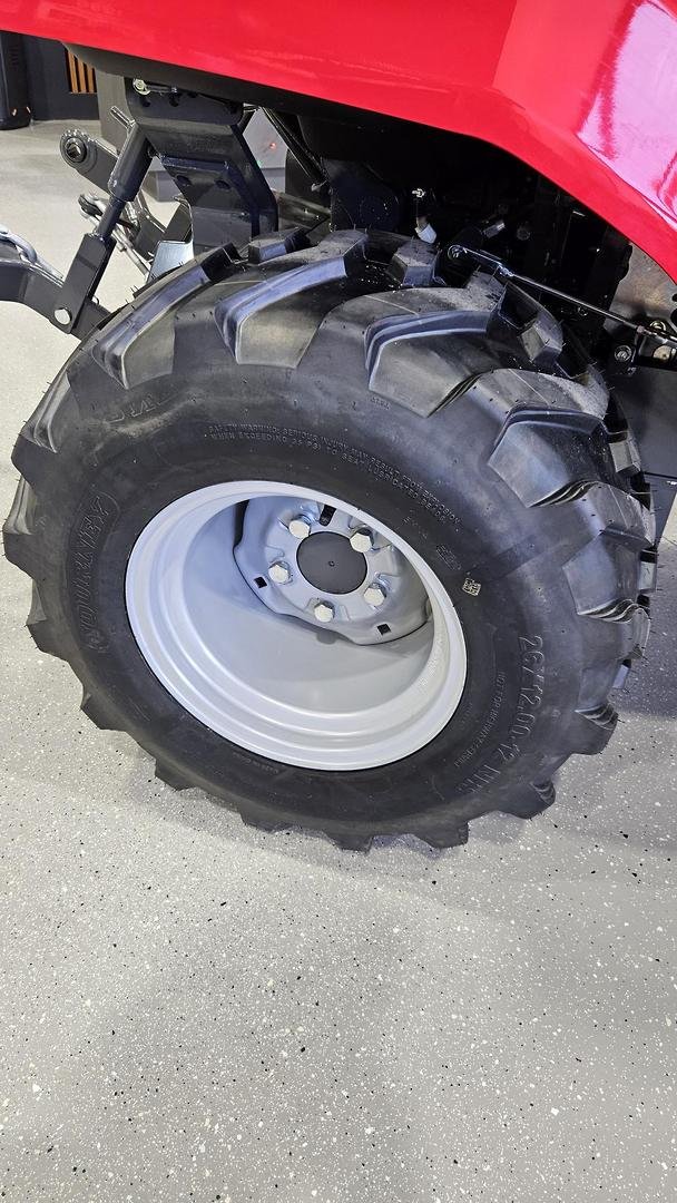 2025 Massey Ferguson 1Gc.25 Red