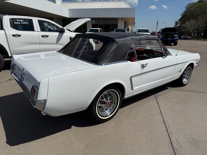 1965 Ford Mustang (No Series) Wimbledon White