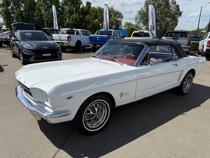 1965 Ford Mustang (No Series) Wimbledon White