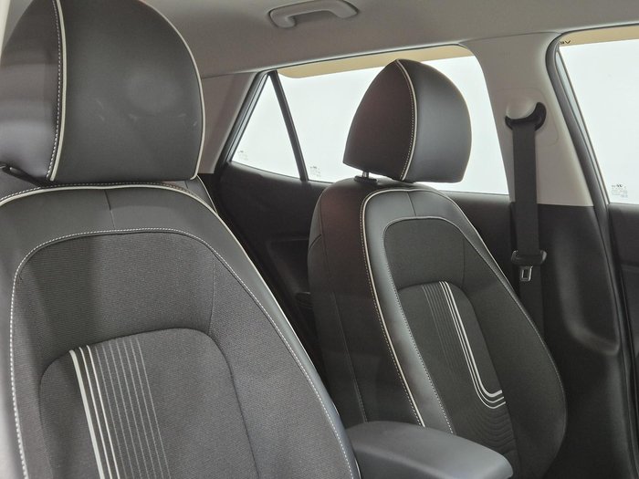 2021 Hyundai Venue Active