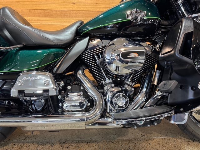 2015 Harley-davidson FLHTK ULTRA LIMITED Black