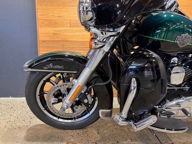 2015 Harley-davidson FLHTK ULTRA LIMITED Black