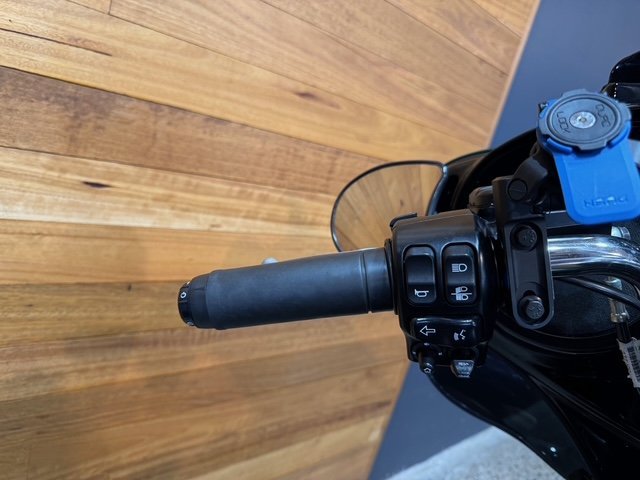 2015 Harley-davidson FLHTK ULTRA LIMITED Black