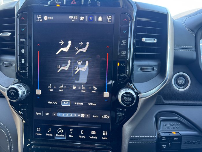 2024 RAM 2500 Laramie