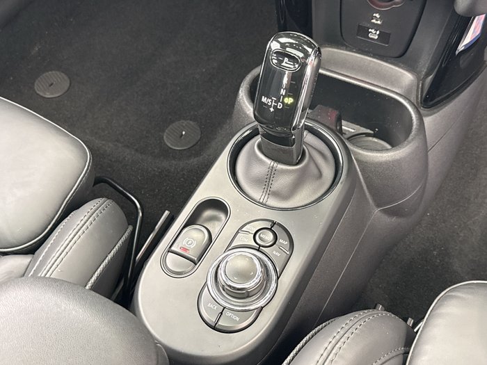 2021 MINI Hatch John Cooper Works Classic