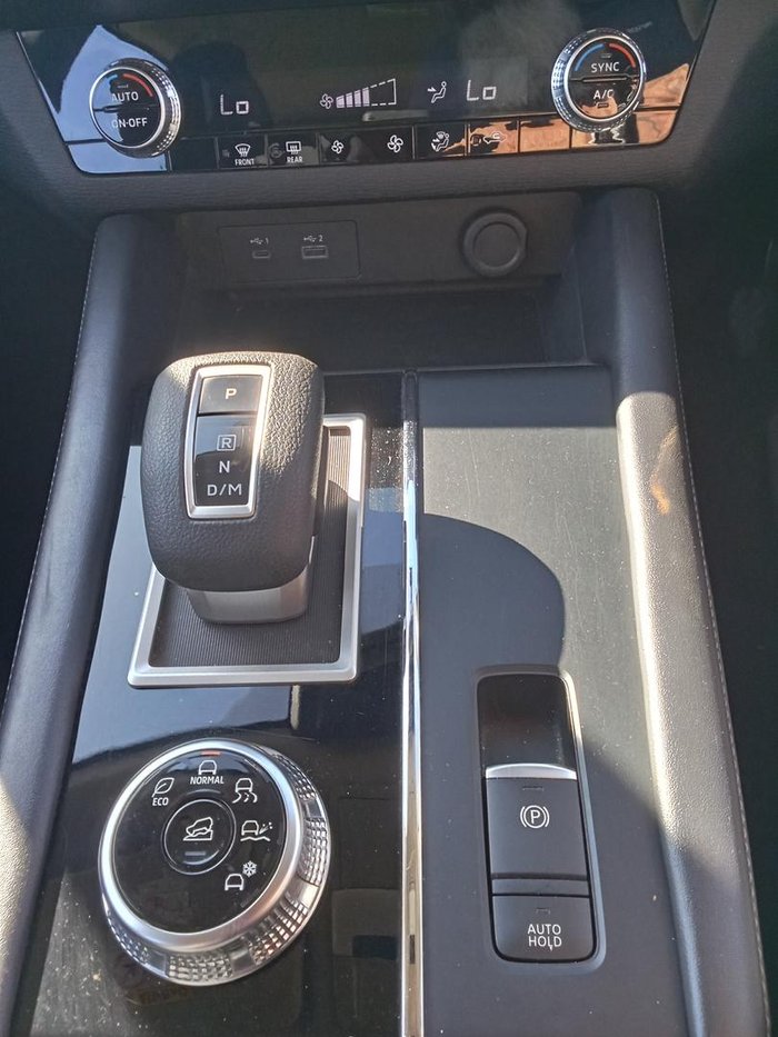 2025 Nissan X-TRAIL ST-L T33 MY25 4X4 On Demand Ivory Pearl