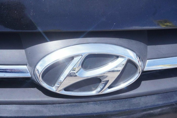 2016 Hyundai Accent Active