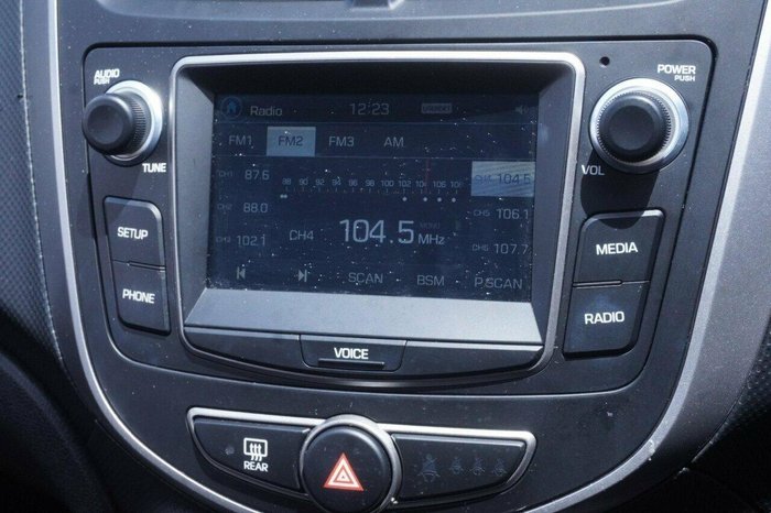 2016 Hyundai Accent Active