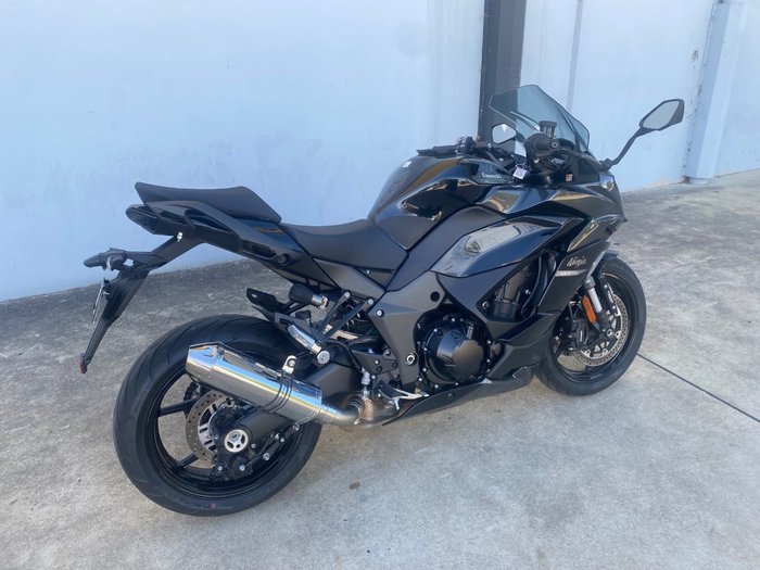2021 Kawasaki NINJA 1000SX Black