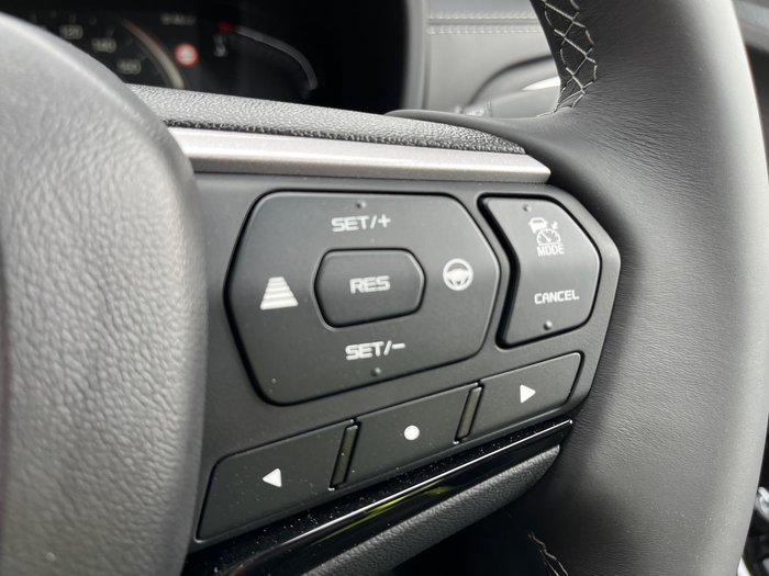 2025 Isuzu MU-X LS-T