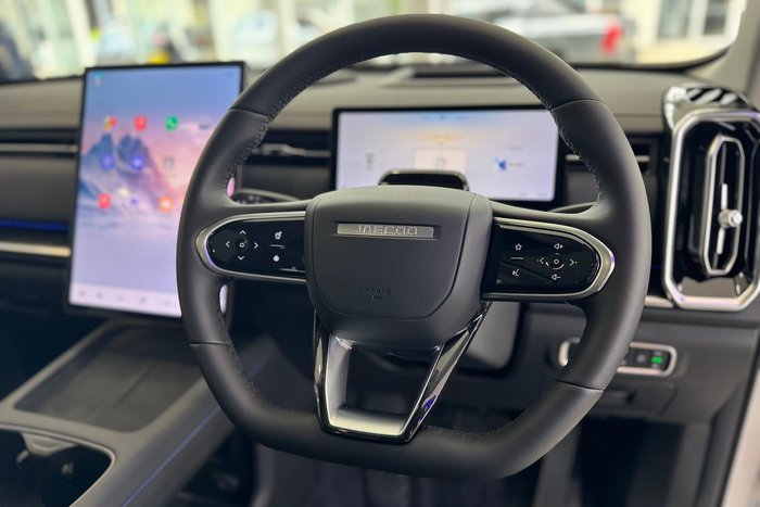 2025 Jaecoo J7 SHS Summit