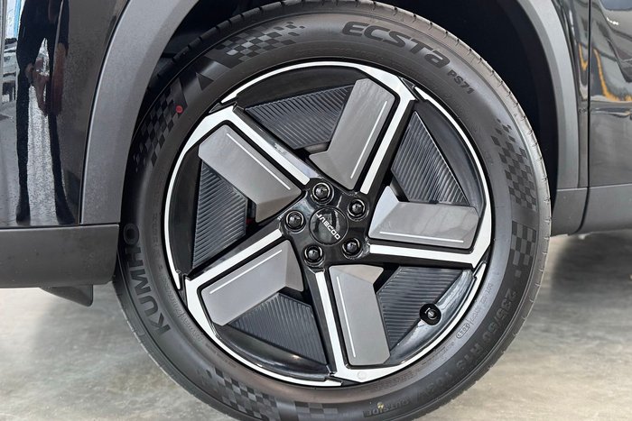 2025 Jaecoo J7 SHS Track