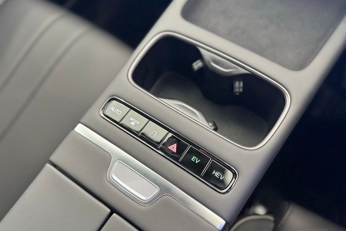 2025 Jaecoo J7 SHS Track