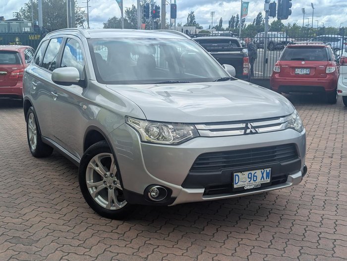 2014 Mitsubishi Outlander ES ZJ MY14.5 Cool Silver