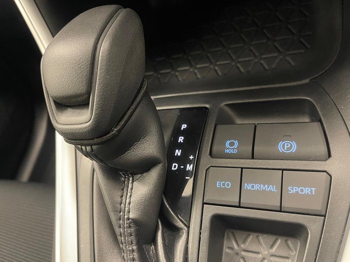 2019 Toyota RAV4 GX MXAA52R Glacier White