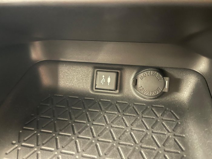 2019 Toyota RAV4 GX MXAA52R Glacier White