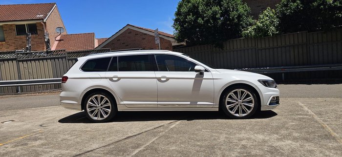 2016 Volkswagen Passat 132TSI Comfortline B8 MY16 Pure White