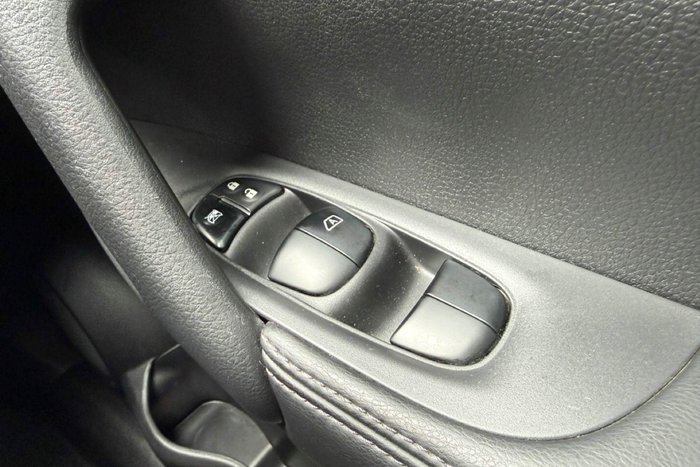 2015 Nissan X-TRAIL ST