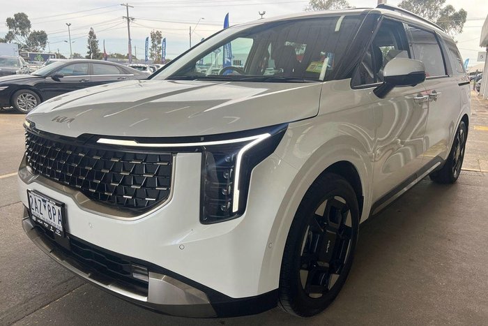 2024 Kia Carnival GT-Line