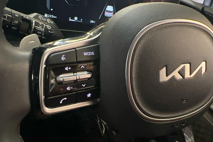 2024 Kia Carnival GT-Line