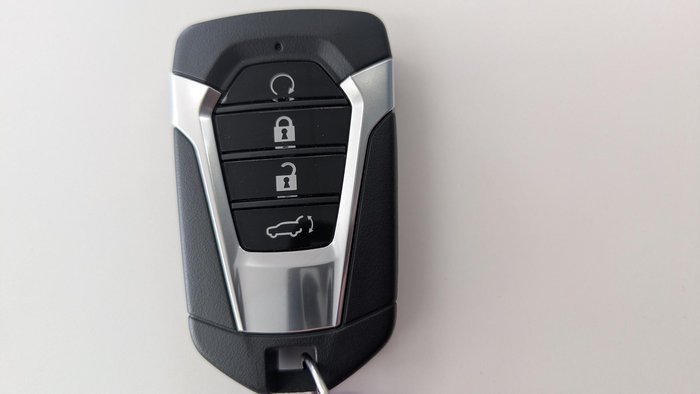 2025 Isuzu MU-X LS-T