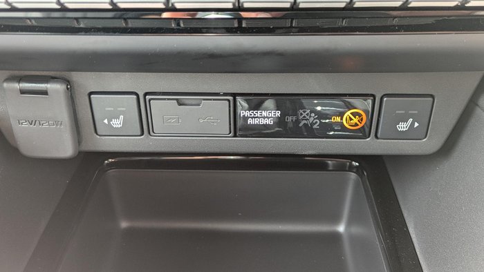 2025 Isuzu MU-X LS-T