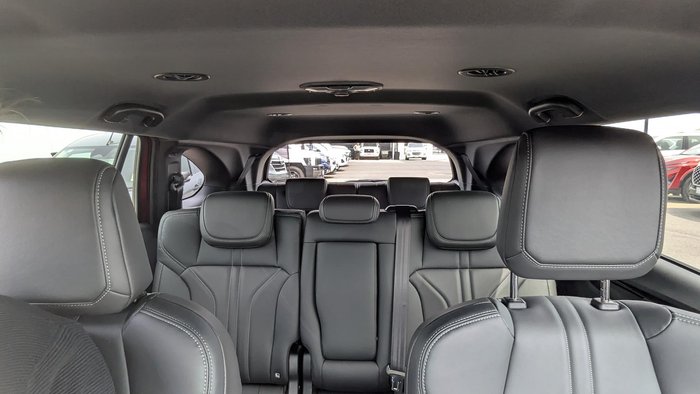 2025 Isuzu MU-X LS-T