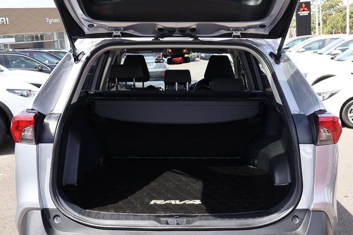 2020 Toyota RAV4 GXL MXAA52R Silver Sky