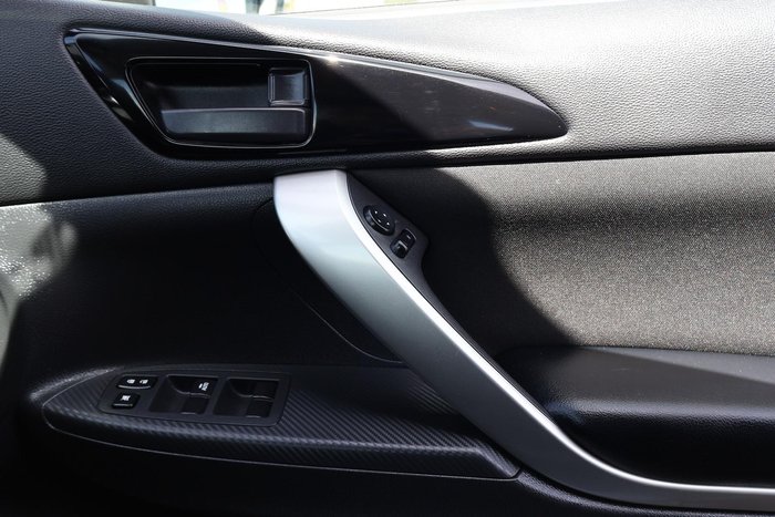 2024 Mitsubishi Eclipse Cross ES YB MY24 Titanium