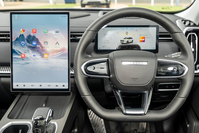 2024 Jaecoo J7 SHS Summit