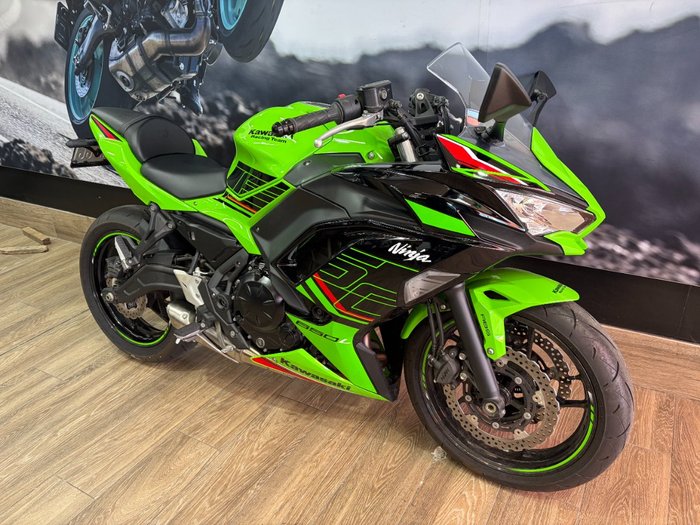 2024 Kawasaki NINJA 650L GREEN