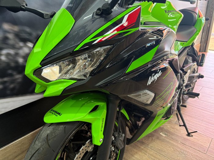 2024 Kawasaki NINJA 650L GREEN
