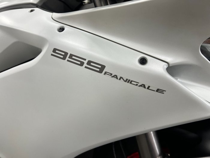 2016 DUCATI 959 PANIGALE (WHITE) White