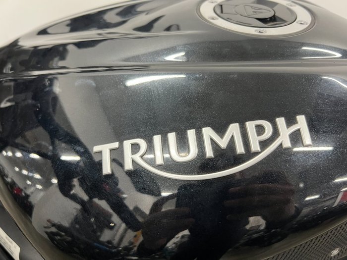 2018 Triumph STREET TRIPLE S 660 LAMS Black