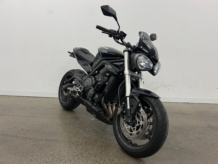 2018 Triumph STREET TRIPLE S 660 LAMS Black