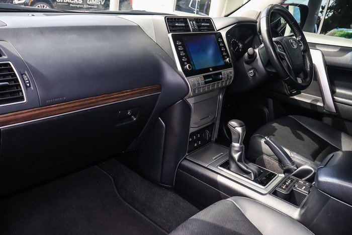 2021 Toyota Landcruiser Prado VX