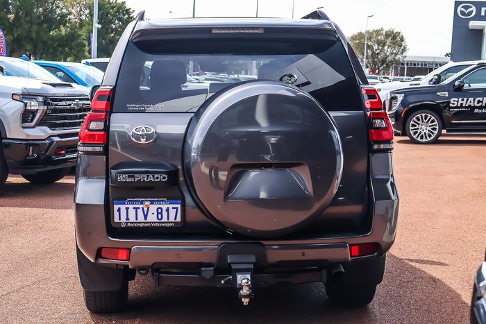2021 Toyota Landcruiser Prado VX